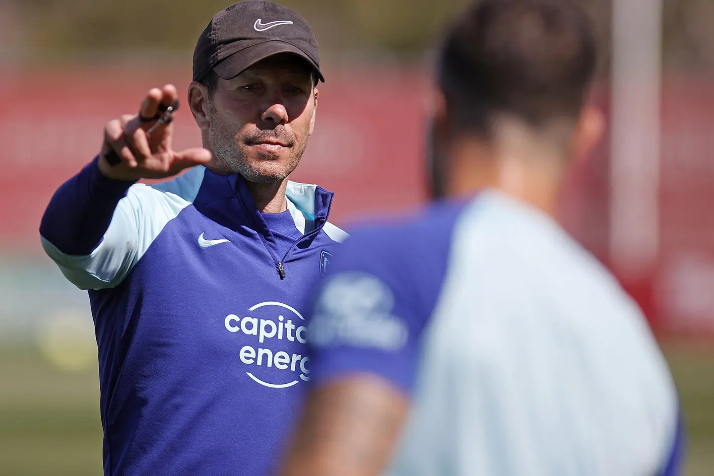 Simeone entrenando al Atlético de Madrid