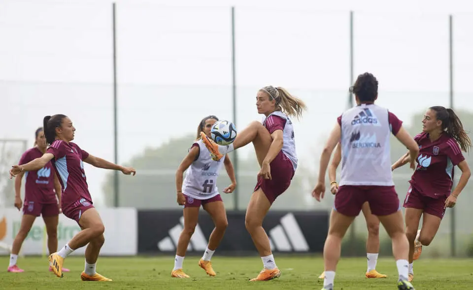 Alexia Putellas entrenando con la Selección Española